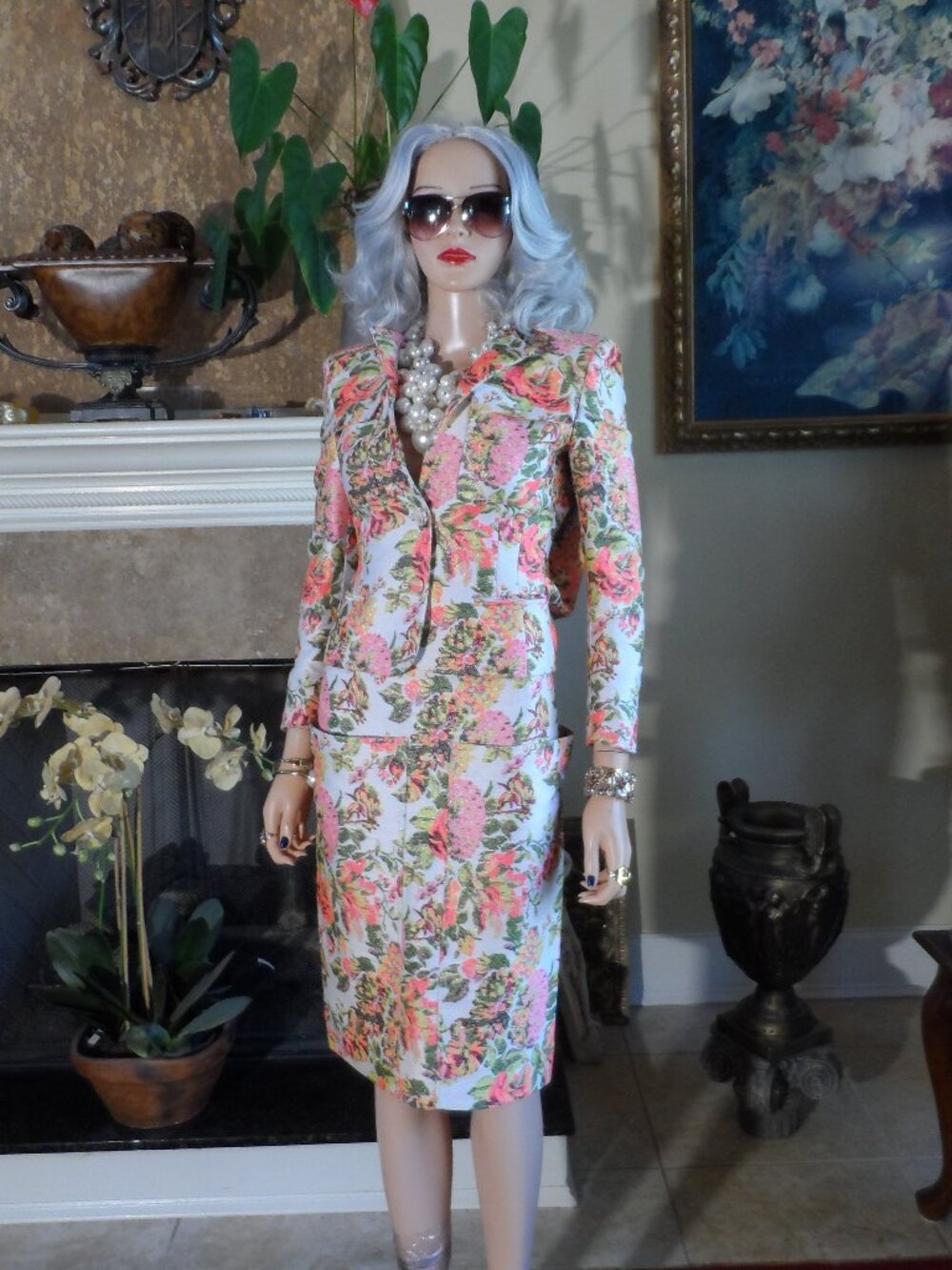 Stella McCartney Ivory Multi Floral Print Jaquard Skirt Suit Size IT 36/38